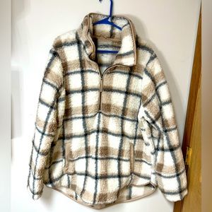 Abercrombie & Fitch half zip plaid Sherpa pullover sweatshirt